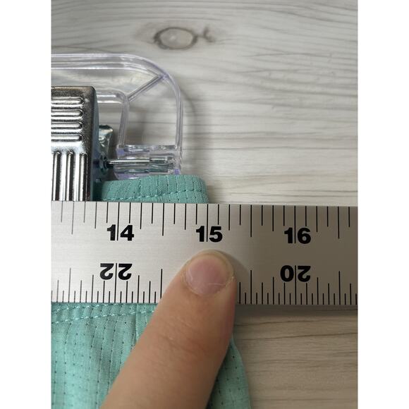 Under Armour Golf Shorts Mens 30 Green HeatGear Lightweight Stretch 1272358 - Picture 4 of 12